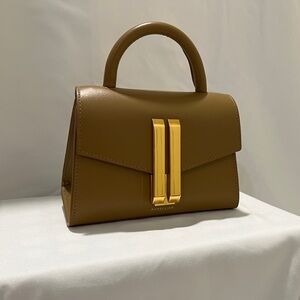 DeMillier Nano Montreal Bag in Smooth Toffee